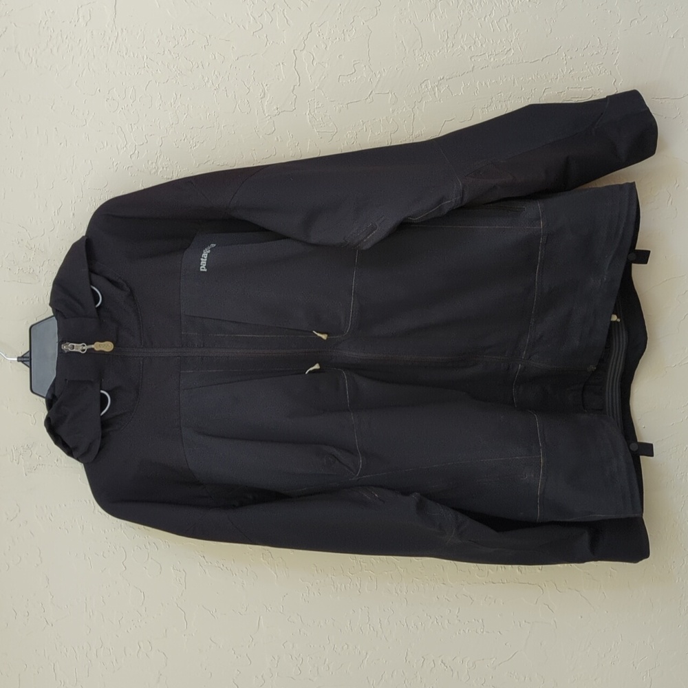 💎 Patagonia Black Men's Snowboarding Jacket Size Large - Flawed Gem